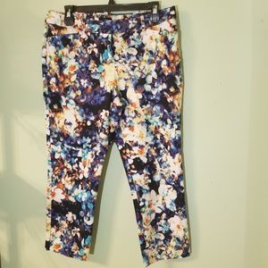 Worthington petite slim fit capris